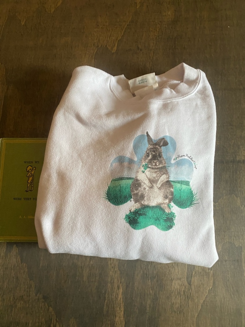 Northern Reflections Vintage Bunny Graphic Crewneck Sweatshirt